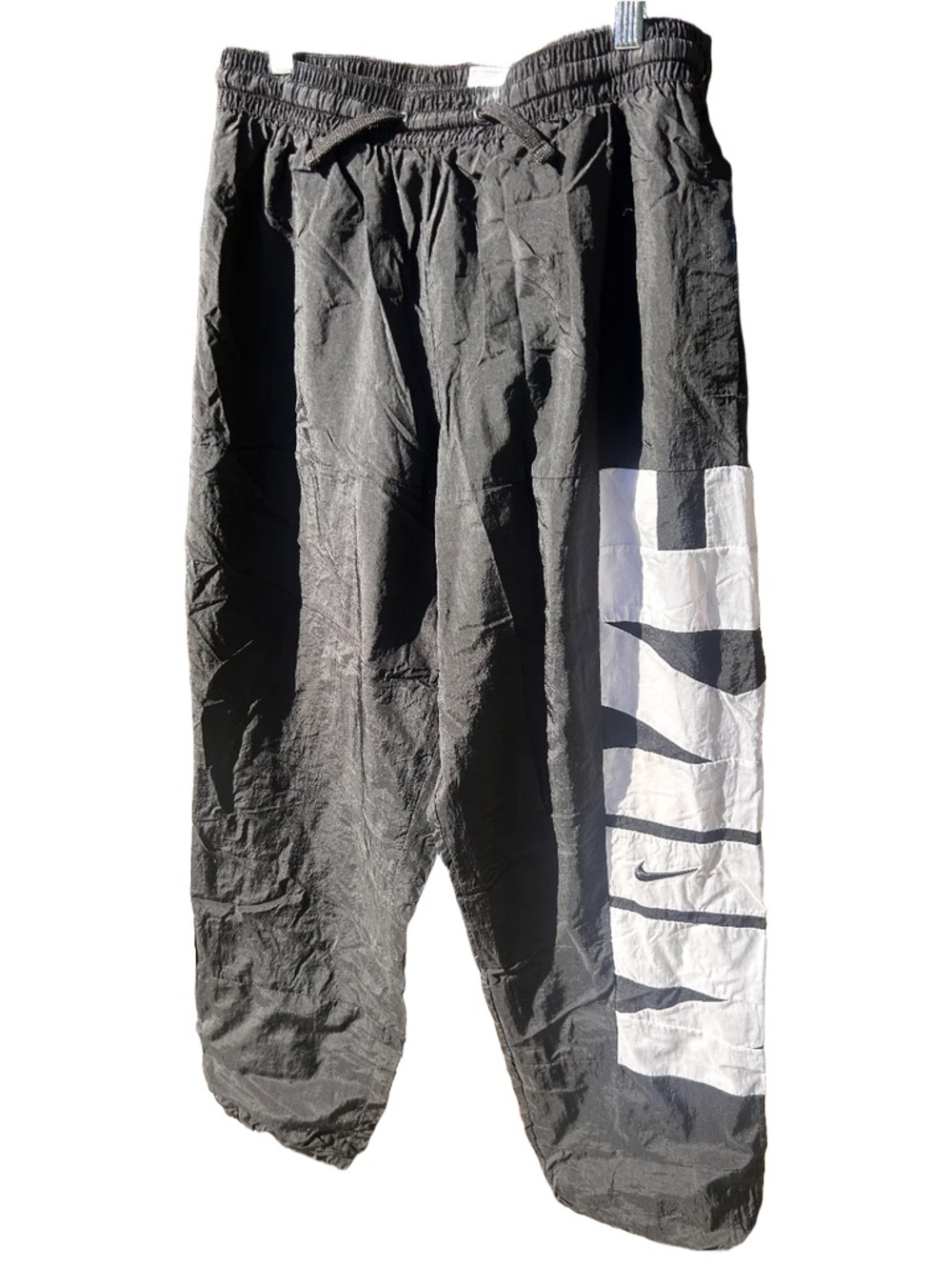 Nike Y2K Black Nylon Windbreaker Track Pants Big Logo Swishy Joggers Sz L